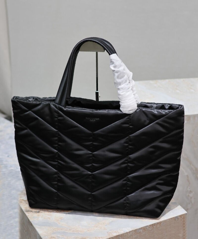 Saint Laurent Puffer Tote In Econyl Black